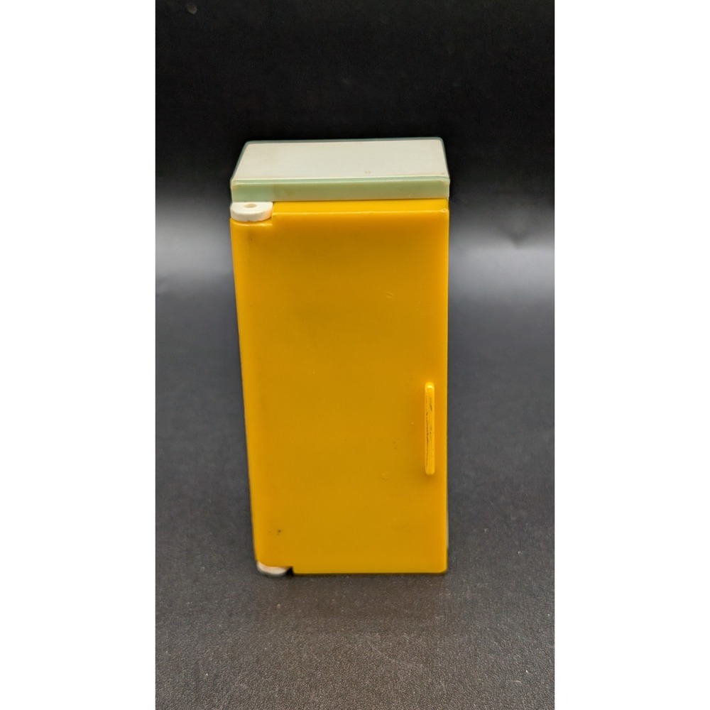 1979 Fisher-Price Doll House Furniture Kitchen Refrigerator Yellow & White
